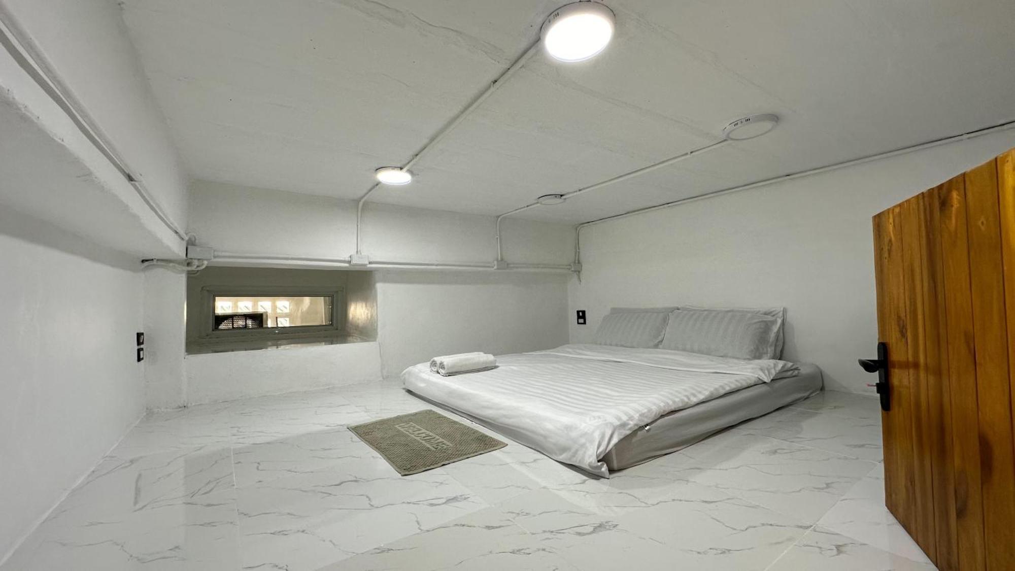 Megun Capsule 150 Cm Apartment Bangkok Exterior photo