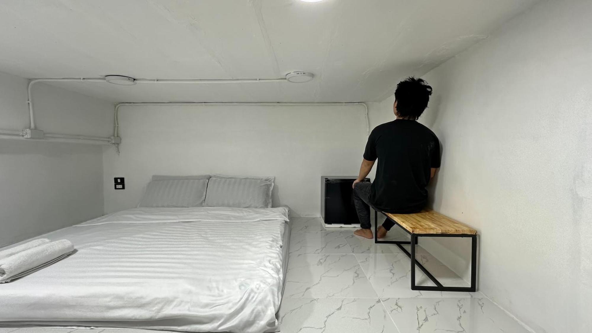 Megun Capsule 150 Cm Apartment Bangkok Exterior photo